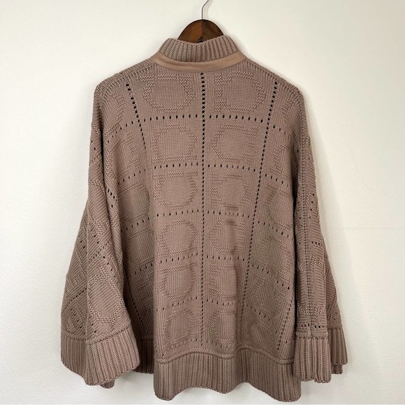 SALVATORE FERRAGAMO Tan Wool Gancini Poncho Sweater with Leather Trim M - Picture 4 of 8